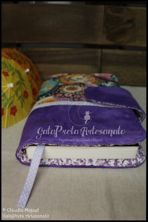 Capa de livros Sombrinhas JaponesasIV-3.JPG