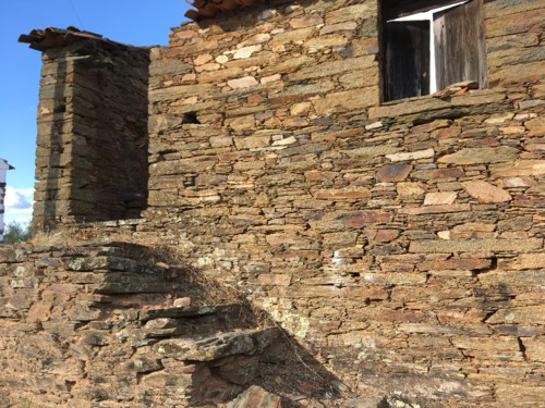 ruinas a entrada da silveira (1).JPG