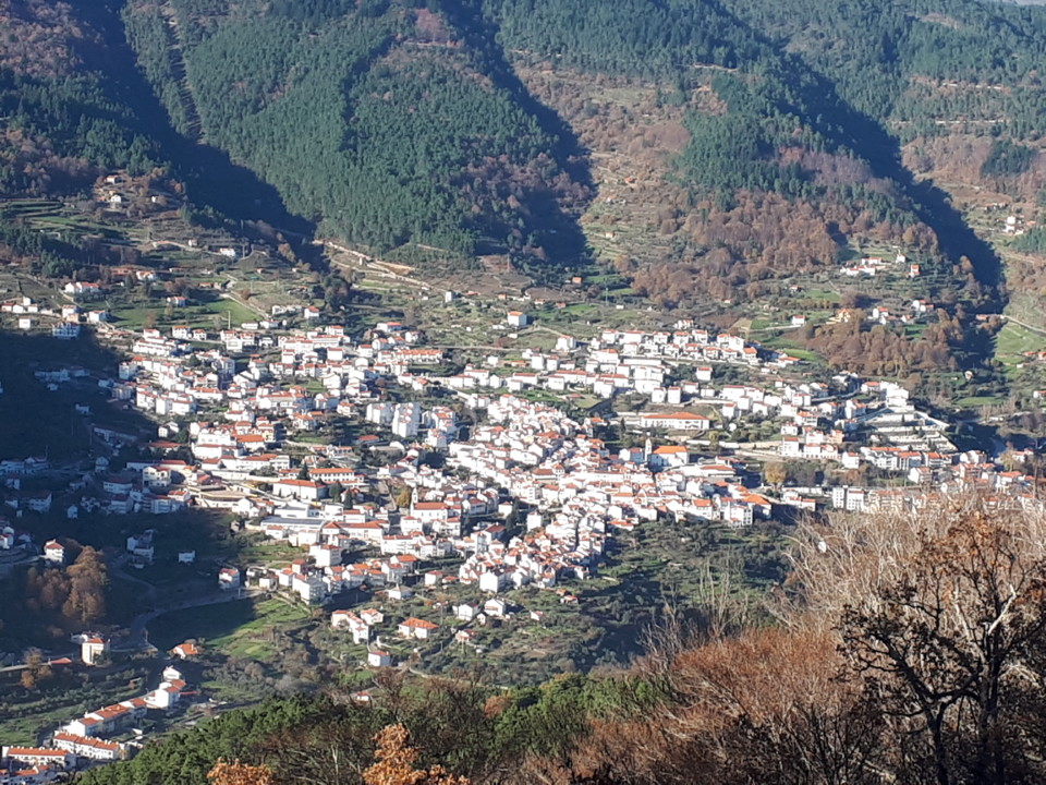 MANTEIGAS DE PERTO.jpg