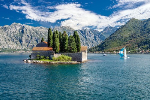 Perast-insulae-Santa-George-in-Montenegro-on-the-A
