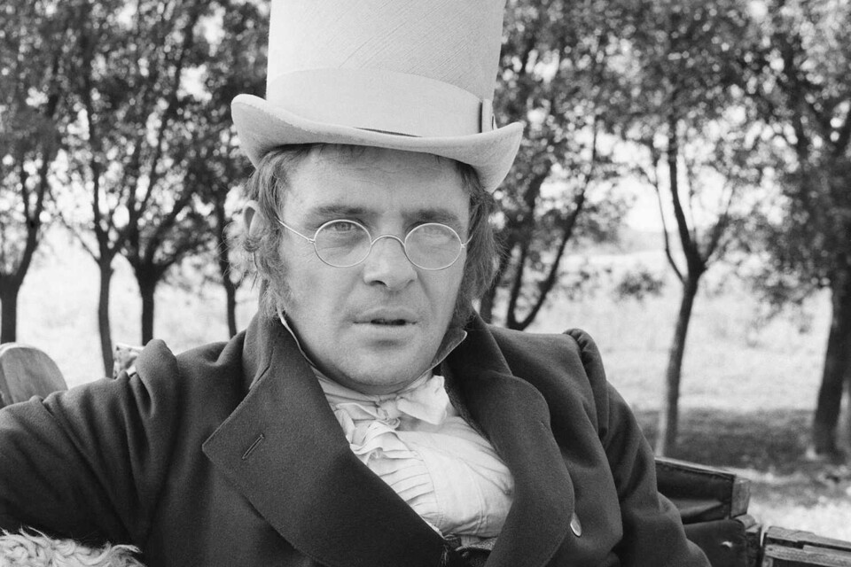 War-and-Peace-Anthony-Hopkins-110922-986c0daa59ab4