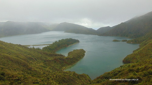 lagoa_fogo.JPG