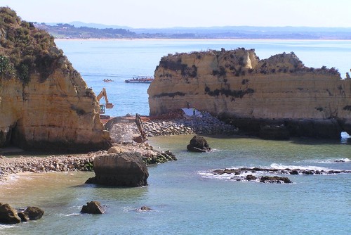 d ana 03.jpg d ana 03.jpg