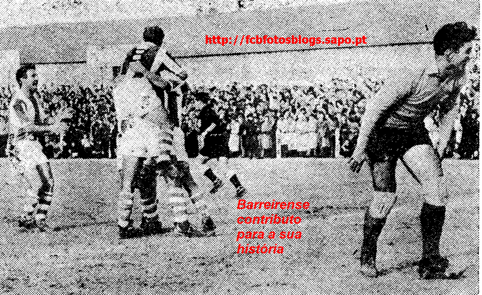 1954-55-fcb-benfica-ferreira marca a costa pereira