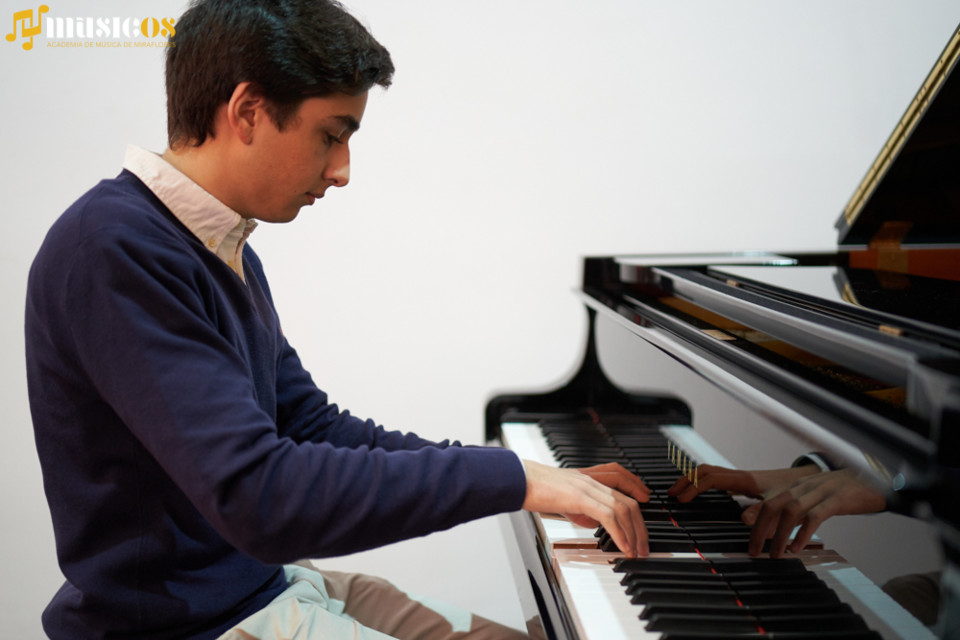 Recital de Musica Erudita dOs Musicos