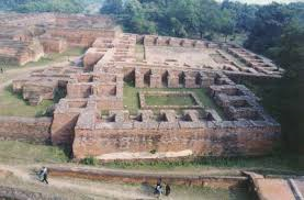 EVM-Universidade de Nalanda.png
