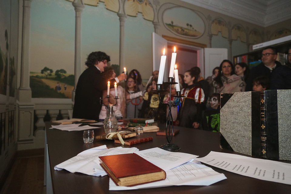 Visita ao Palácio Assombrado no Halloween (9).jpg