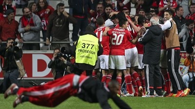 benfica-festa-taca-de-portugal583930a7_400x225.jpg