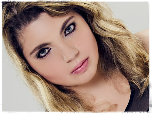 Vanessa2.jpg Vanessa2.jpg