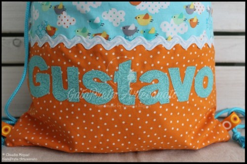 Mochila criança Passarinhos Coloridos2.JPG