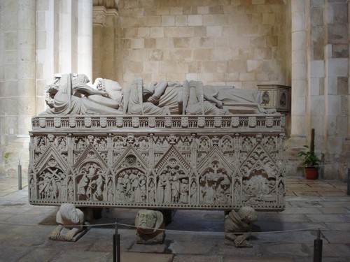 tumulo pedro.jpeg tumulo pedro.jpeg