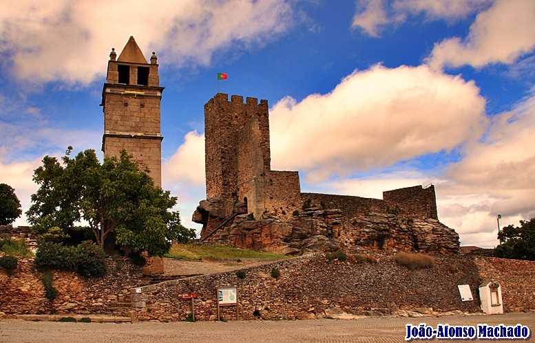 CASTELO.JPG CASTELO.JPG