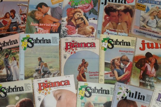 Romances-antigos-Julia-Bianca-Sabrina-.jpg