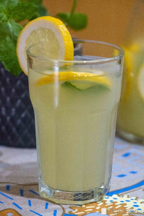Perfect Lemonade Recipe - The2Planners