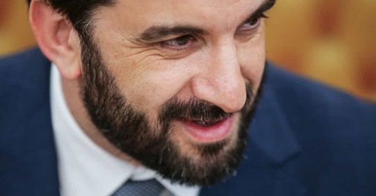 ministro.jpg ministro.jpg