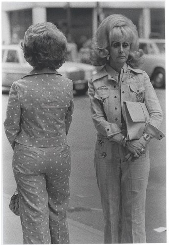 Texans on Fifth Avenue - 1975 Louis Stettner.jpg