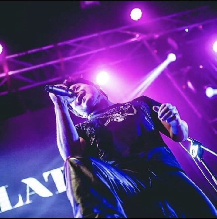 Tributo a Bryan Adams com os Reckless no dia 9.jpg