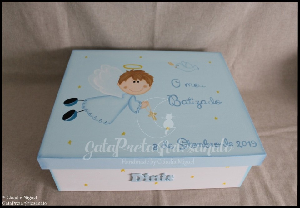 Caixa grande batizado Anjo e Pomba1.JPG
