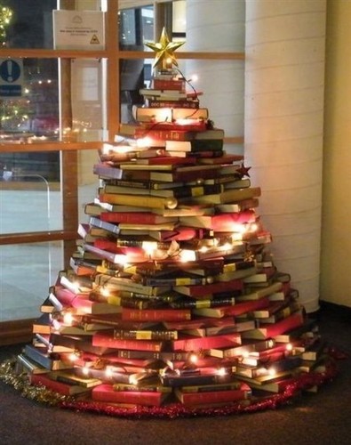 best-christmas-decorating-ideas-for-the-office-1.j