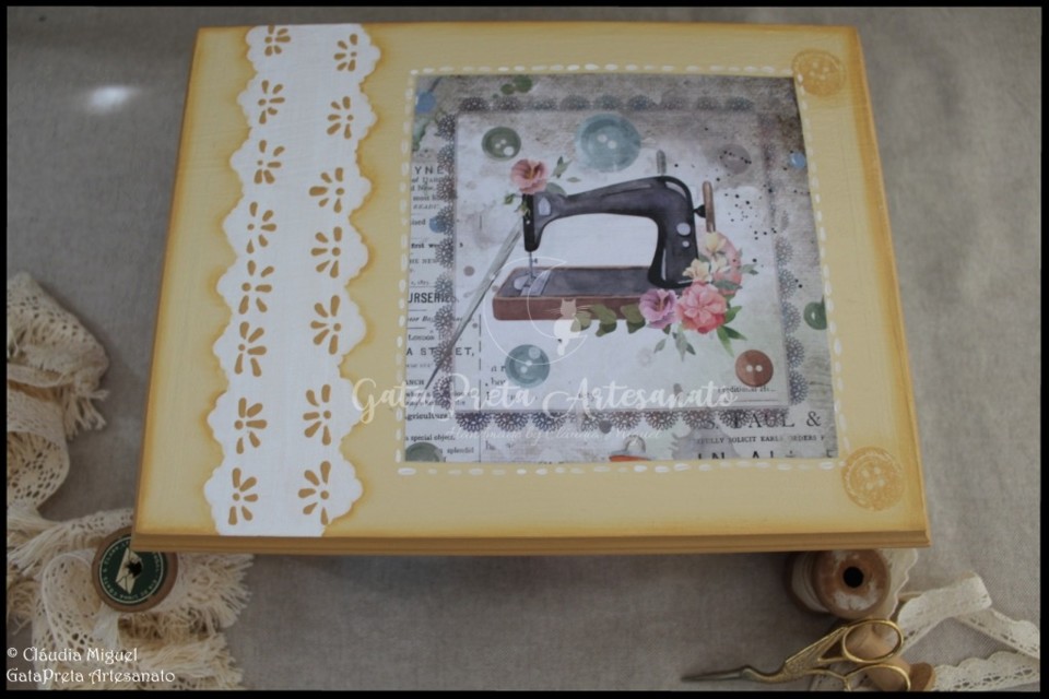 Caixa de costura Costura&amp;Rosas2.JPG