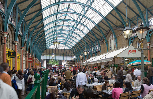 1024px-Covent_Garden_Interior_May_2006.jpg