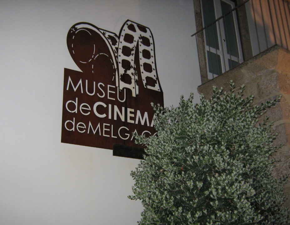 922 b mus cinema.jpg