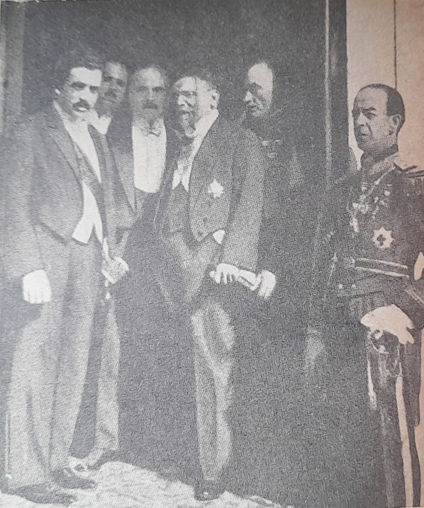 vital fontes segundo da direita acompanha um dos g