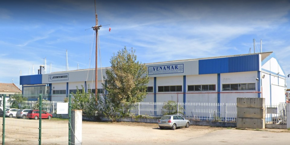 Estaleiros no Cabo da Marinha.jpg