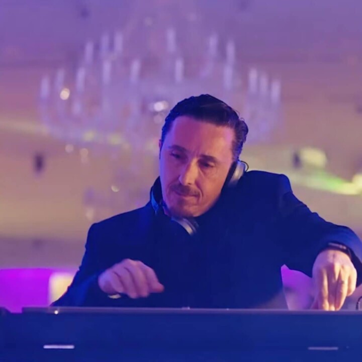 DJ Joss Dubla nos dias 14 e 27.jpg