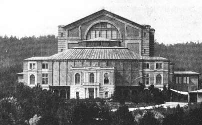 Teatro de Bayreuth.jpg