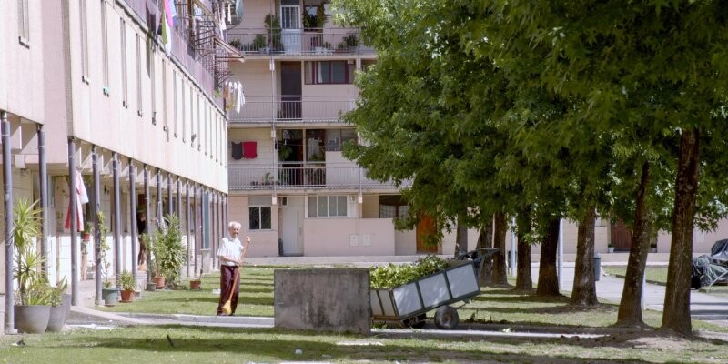 72088c44874482df235855911ba7fd7952687a9b-vizinhos.