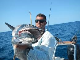 Pesca desportiva Moçambique.png