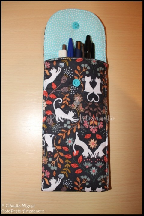 Estojo e máscara Cat Love3.JPG