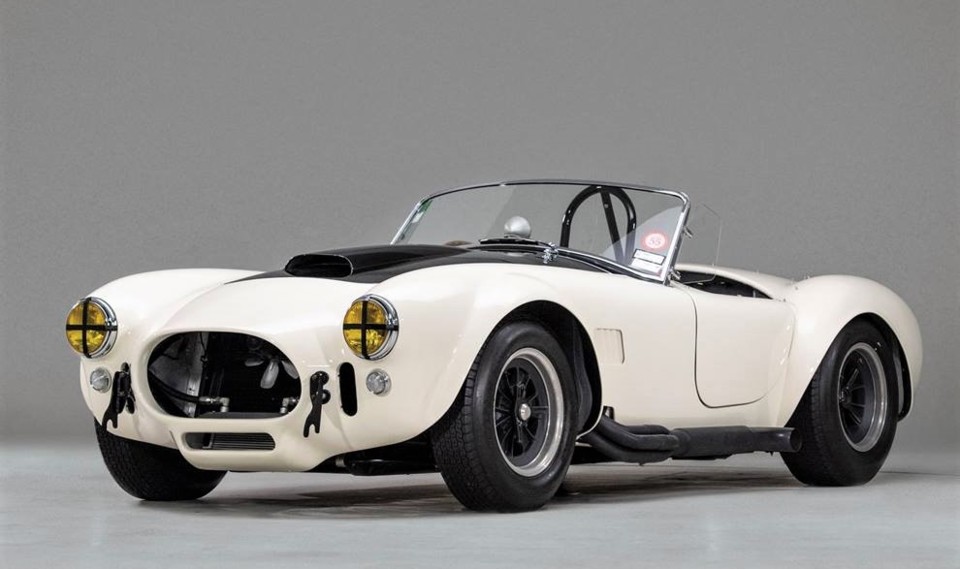 Race_1965_Shelby_Cobra_RM.jpg