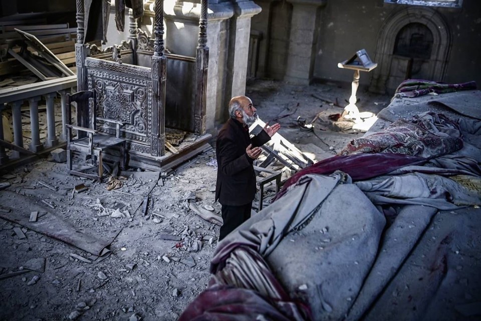 Aris Messinis-AFP.jpg
