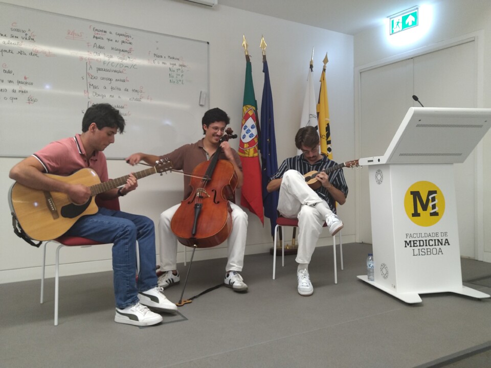 03 Música e Medicina - 1ª edição -.jpg