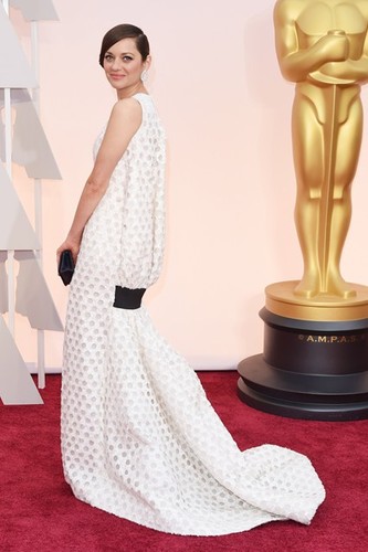 marion-cotillard-vogue-22feb15-getty_b_426x639.jpg marion-cotillard-vogue-22feb15-getty_b_426x639.jpg