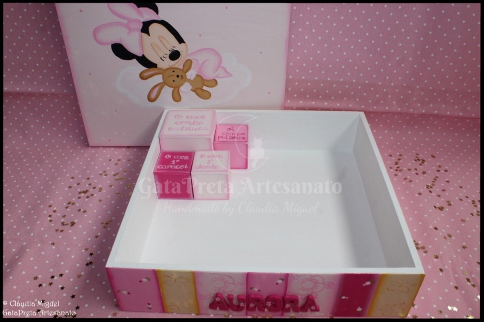 Caixa grande de recordações Sleeping Minnie3.JPG