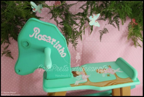 Cavalo de baloiço, tela e placa porta Tree Fairie