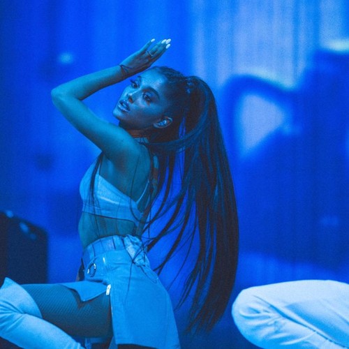 ariana grande sw.jpg