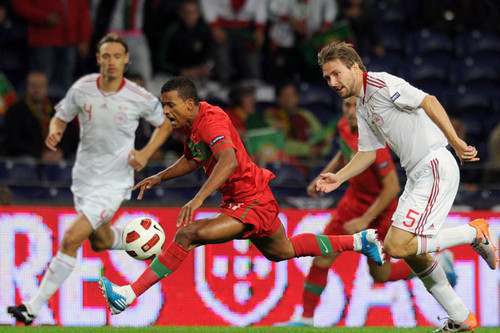 benzema, bruno alves e moutinho.jpg
