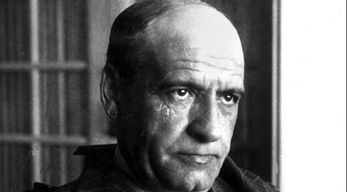 José_Ortega_y_Gasset.jpg José_Ortega_y_Gasset.jpg