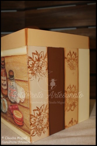 Caixa de medicamentos Remédios MilagrososIV-2.JPG