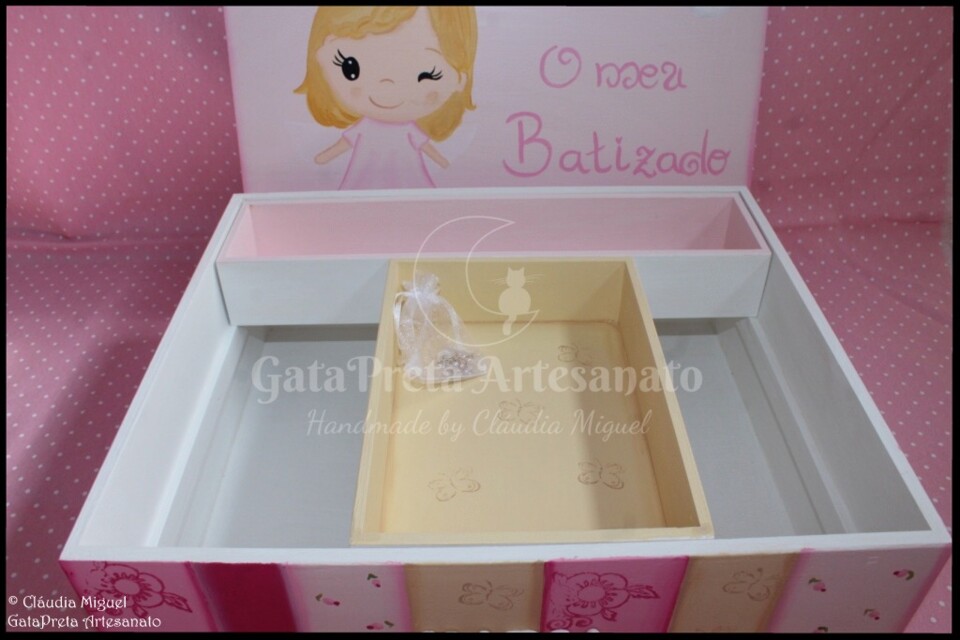 Caixa de batizado Anjinha da Paz4.JPG