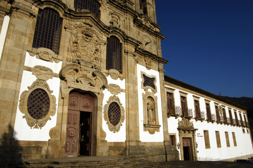 GuimaraesEXT-DIA.gif GuimaraesEXT-DIA.gif