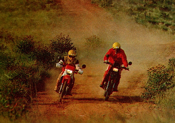 MOTO TRILHAS E LAMA  Honda dirt bike, Moto de trilha, Moto enduro