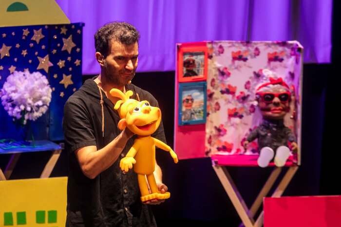 Português_Companhia de Teatro de Santo Tirso_O ME