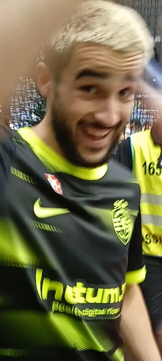 Screenshot_2022-08-28-20-14-46-368_com.miui.videop