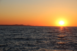 img_99961.jpg img_99961.jpg