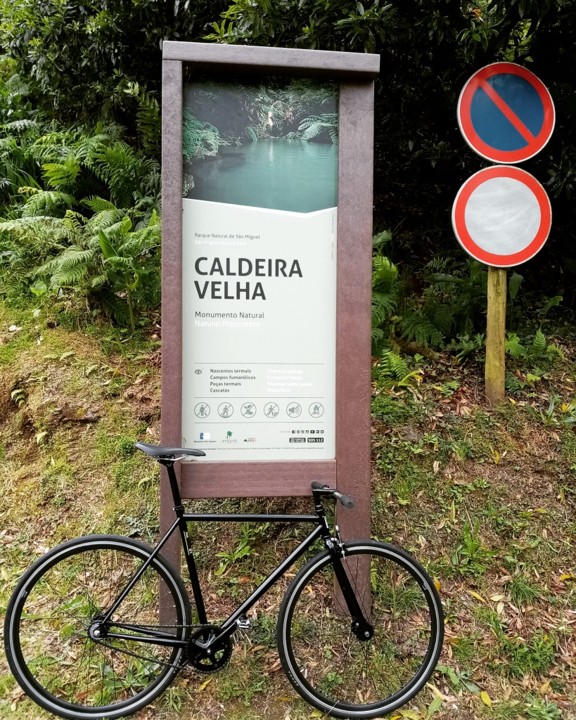 globe_caldeiravelha.jpg globe_caldeiravelha.jpg